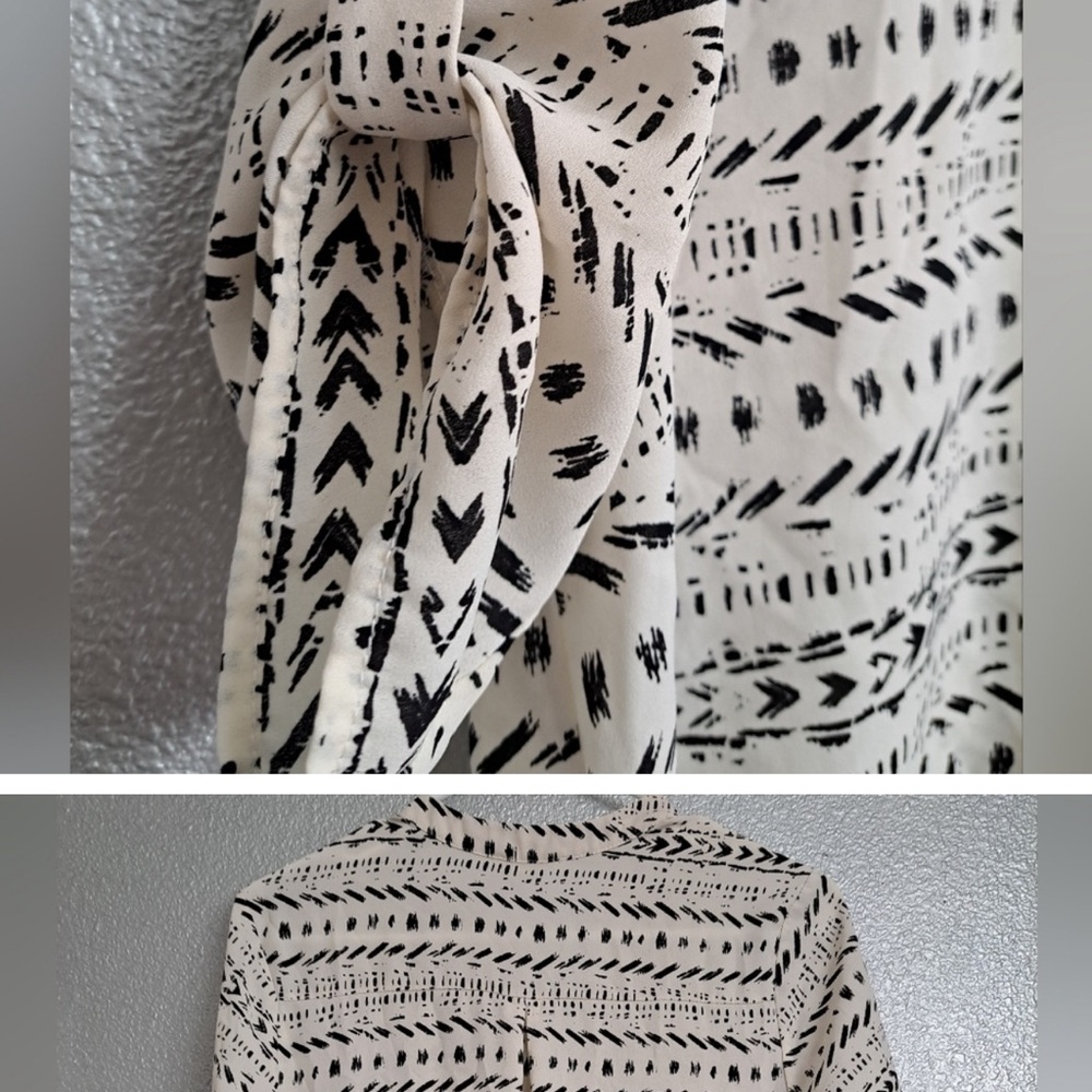 Lush Printed Roll Tab Sleeve Blouse  Size S - Picture 4 of 5